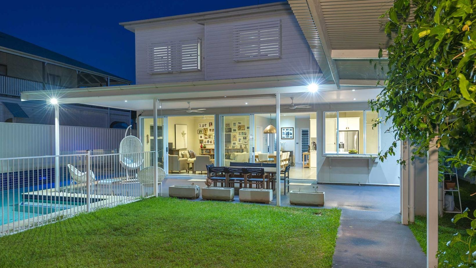 Features of Waterproof Outdoor Solar Deck Lights